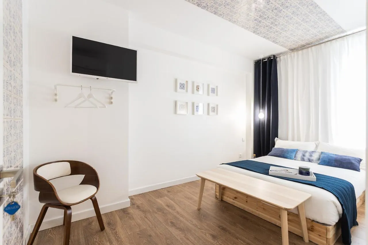 Lisbon Airport Suites