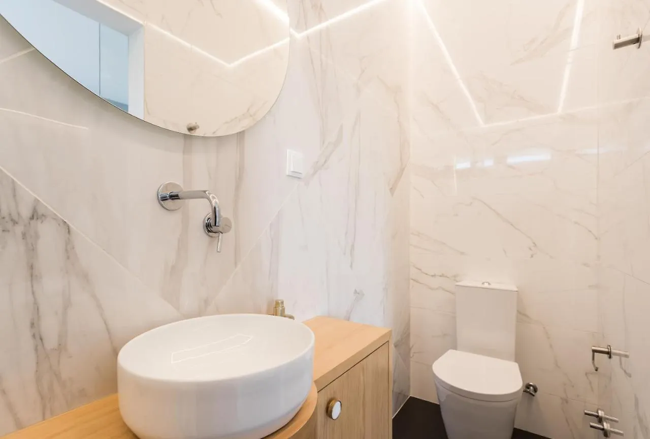 Lisbon Airport Suites 0*,  Portugal