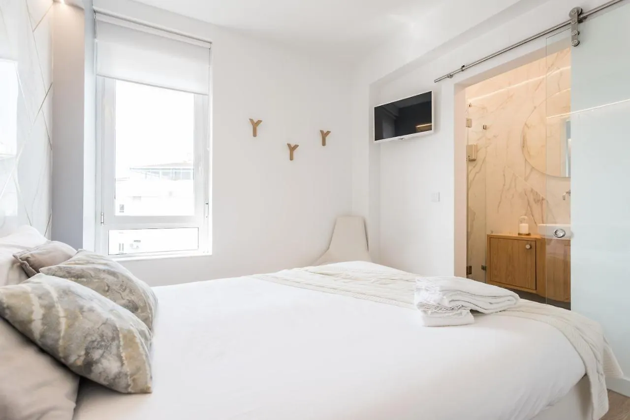 Lisbon Airport Suites Lägenhet