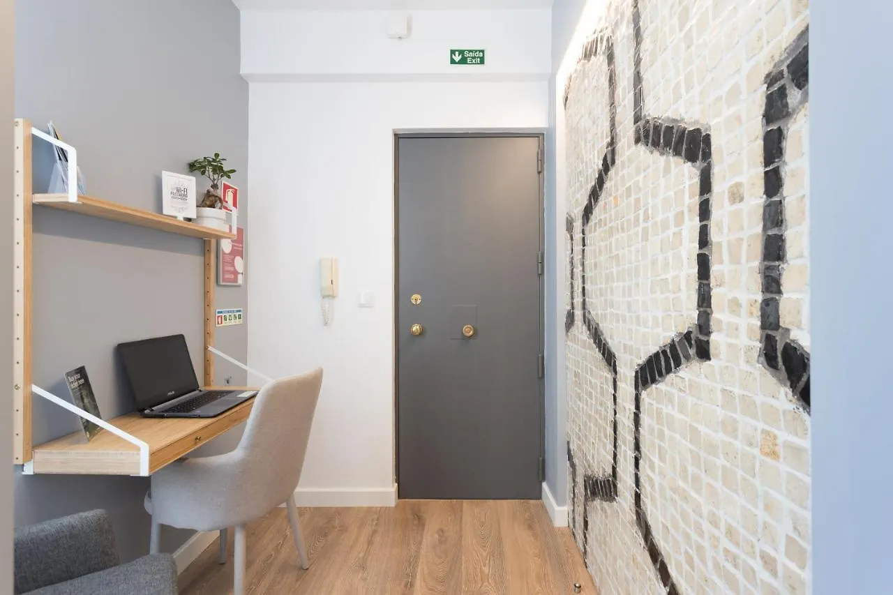 Lisbon Airport Suites