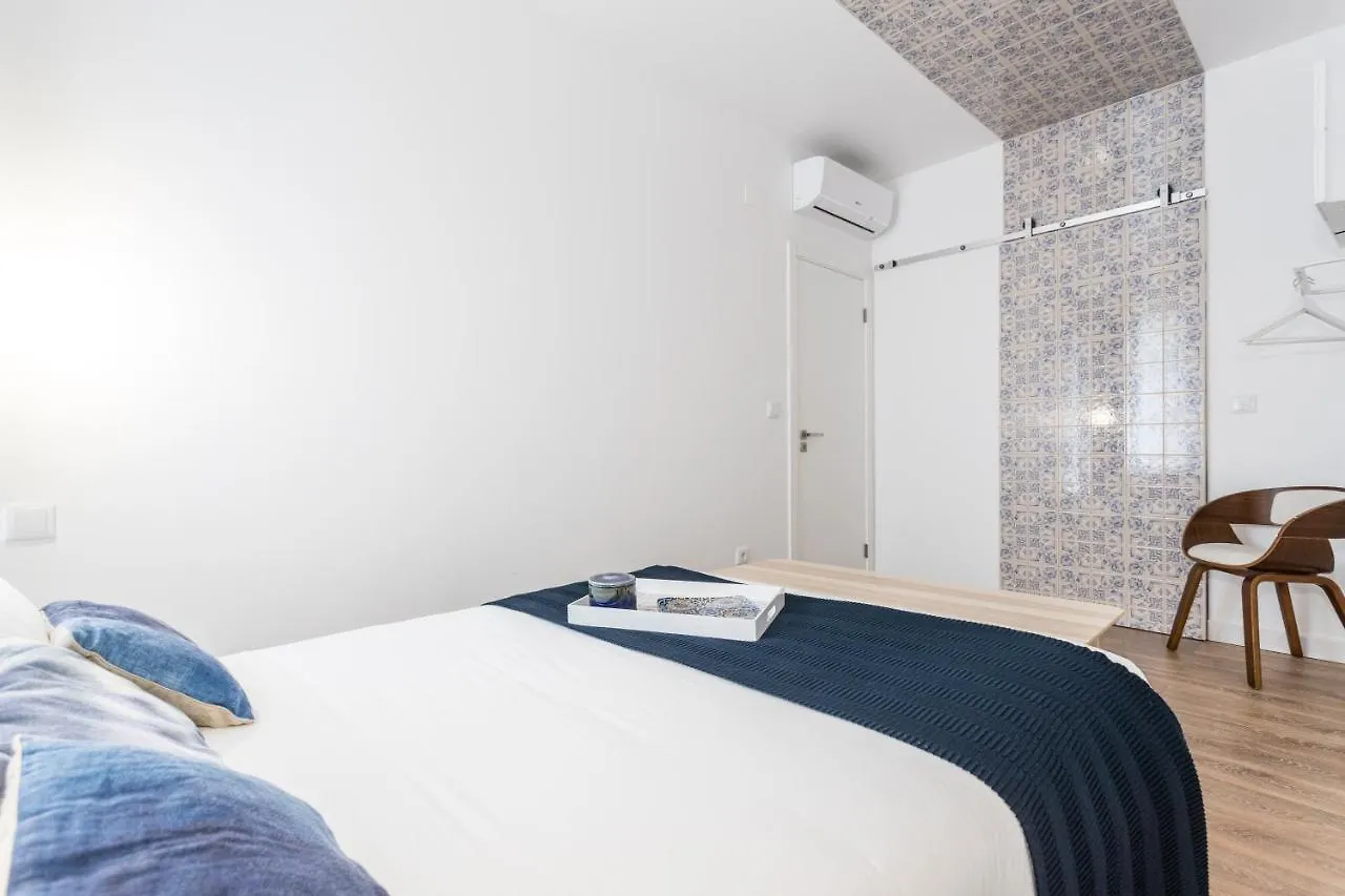 Lisbon Airport Suites